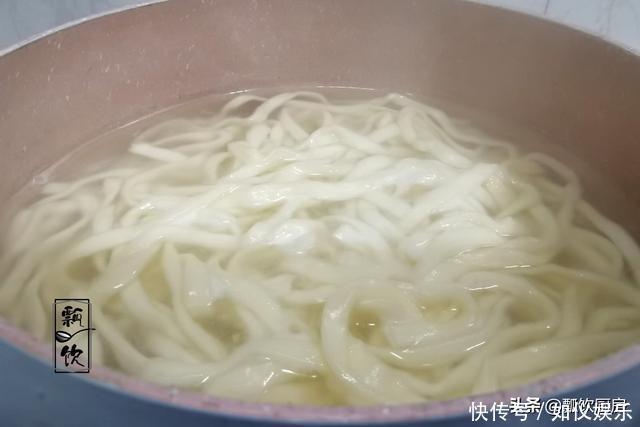 用心做面条,带给孩子的,远不止碳水化合物,好吃又促进孩子成长
