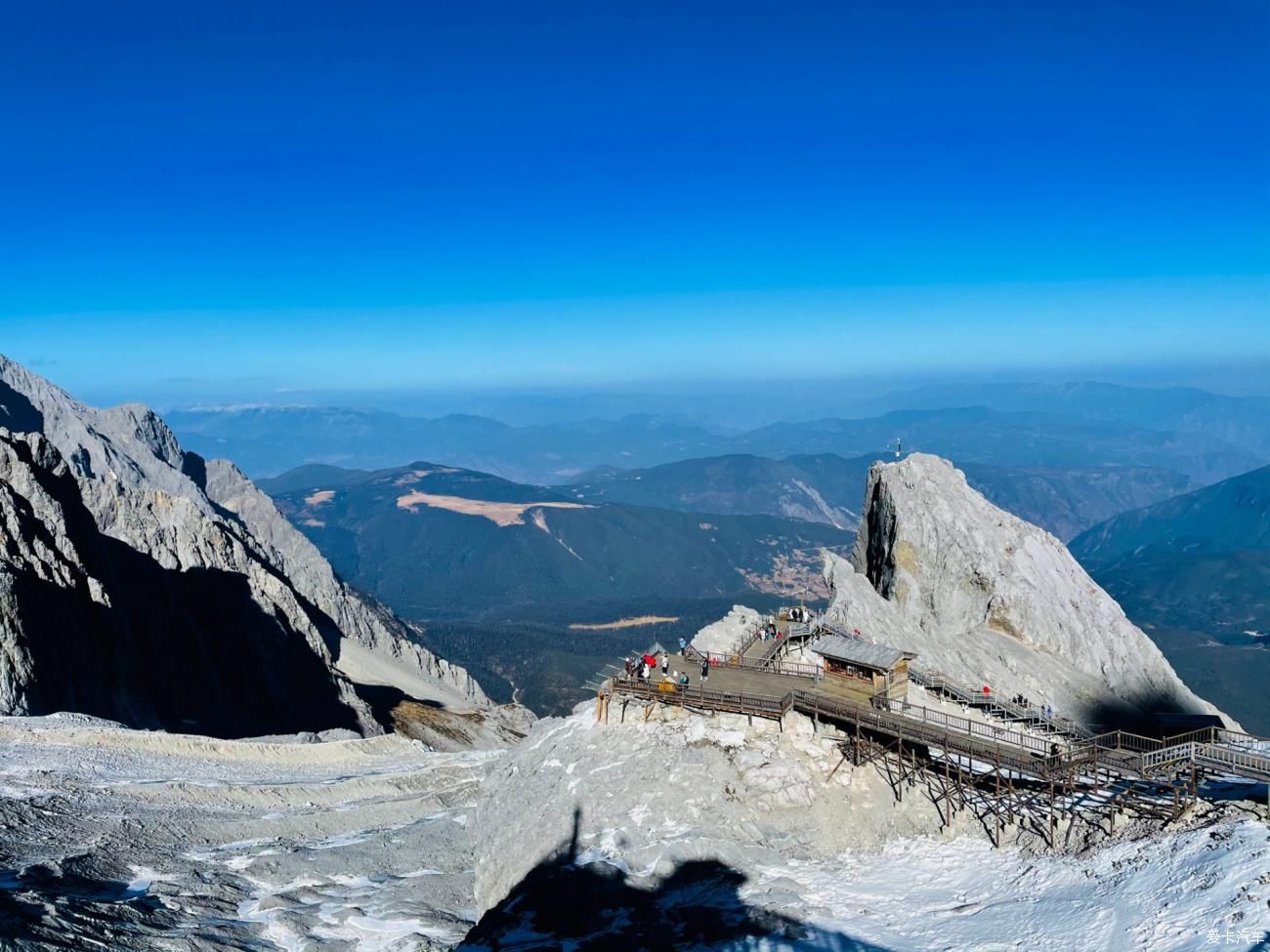 中年|气势磅礴，玲珑秀丽的玉龙雪山