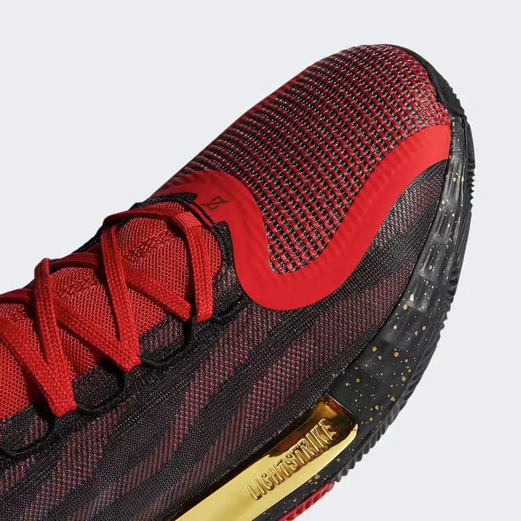 镶嵌土豪金？！罗斯11代中国年配色释出