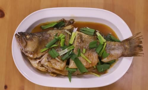 闺蜜家的晚餐,晒圈引来无数点赞,网友:普通中透着高级的仪式感