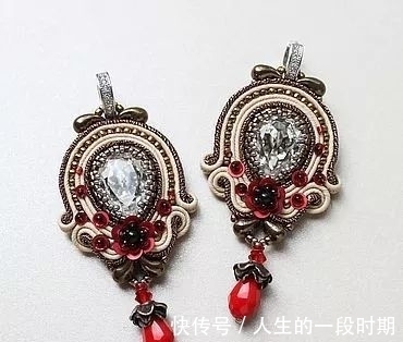 蛇腹线 款式各不相同,蛇腹线手工饰品展示了独特的美