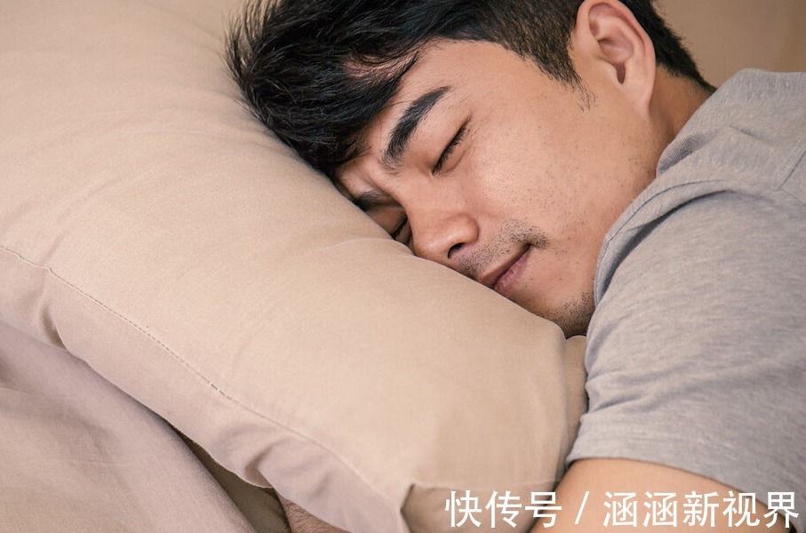 心脑血管疾病|怪不得日本人的血管寿命长，原来他们晚上常做件事来化血栓