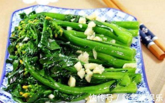 炒青菜不要慌，多加“一步”，青菜香嫩又青翠！
