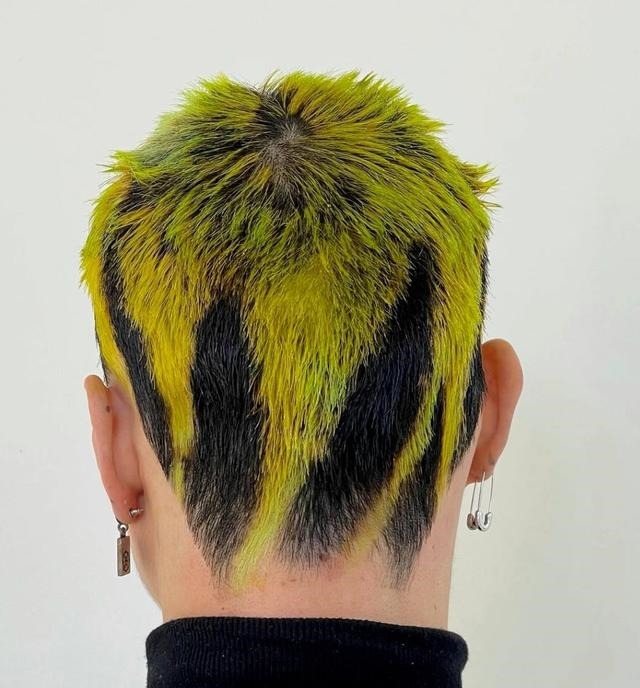 头发 2021发型别乱剪,又帅又时尚男发来了,想换发型看过来!