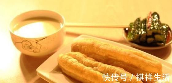 泡打粉|炸油条秘方,很适合在家做,不用泡打粉,一看就会做,一做就成功