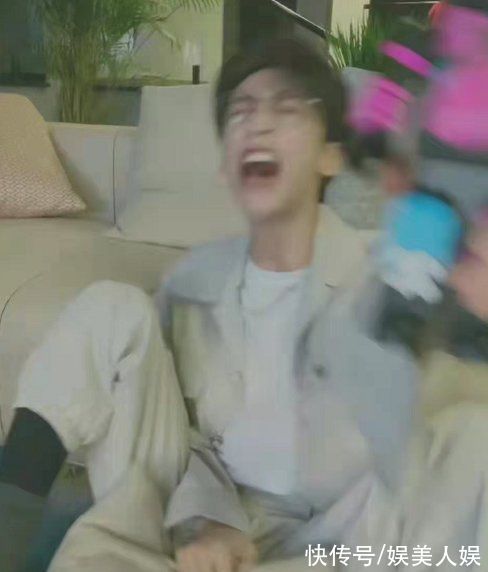 EDG夺冠，明星纷纷激动祝福，罗云熙激动到破音，王一博却被骂