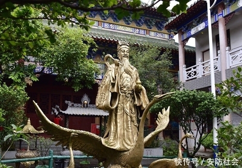 中国|中国只有这座城市以道士之名命名,1400年没改过名,如今富得流油