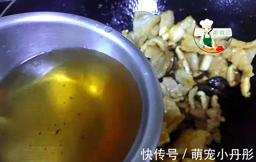 猪皮|天冷，这菜常被人扔掉，简单一煮比肉香，一次做好放冰箱，特省事