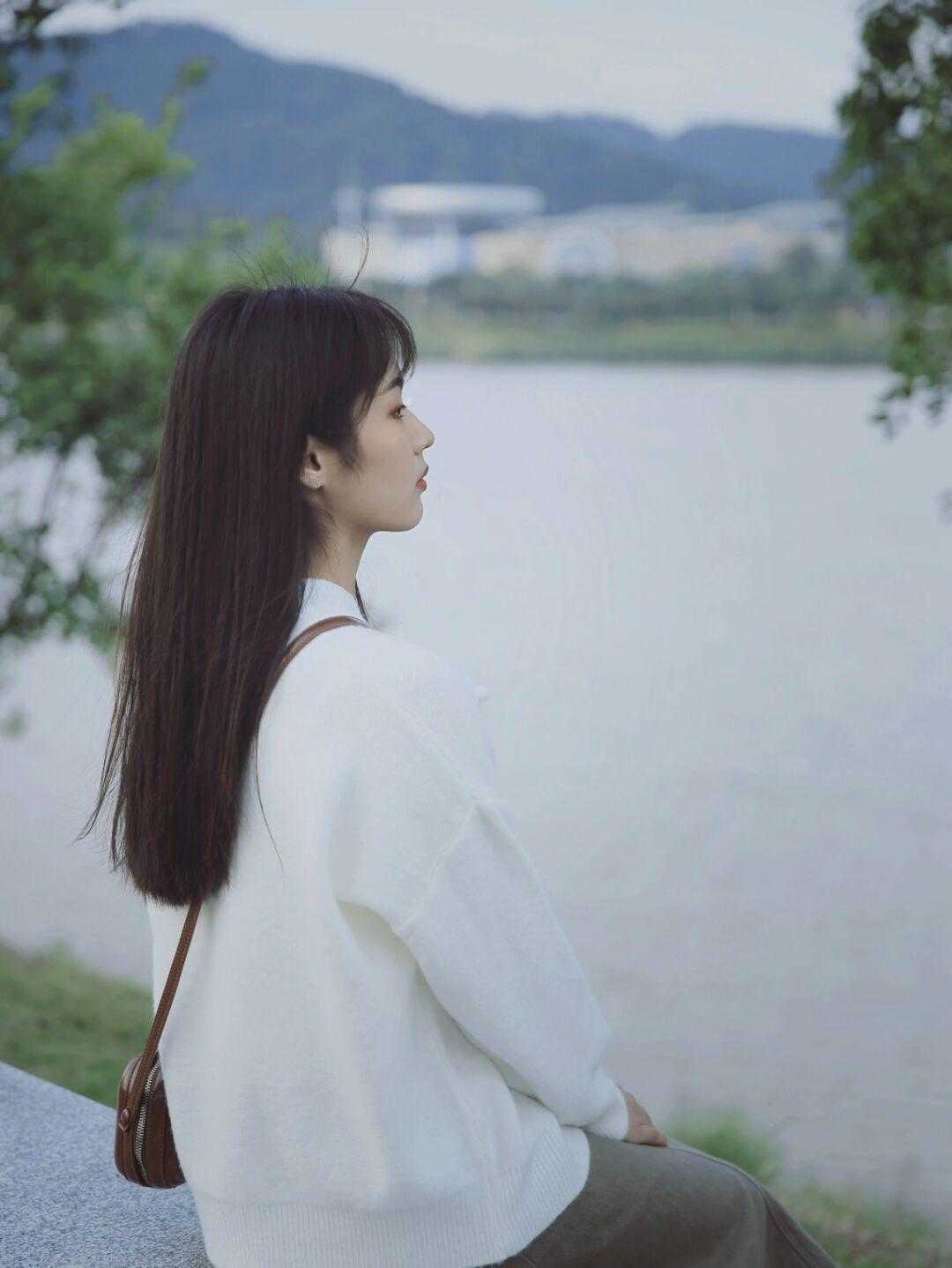 搭配|冬天的微胖女生穿搭模板,简约大方不做作,实用又很保暖