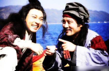 暗示|虚竹武功盖世,他最后怎么死的?书中暗示,可能被洪七公师傅害死