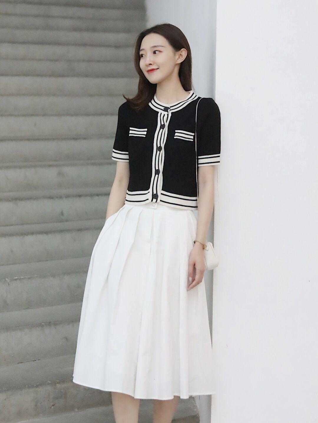 紧身|精致的女生从来不缺自信，高级优雅的30+穿搭方法，时髦又简约