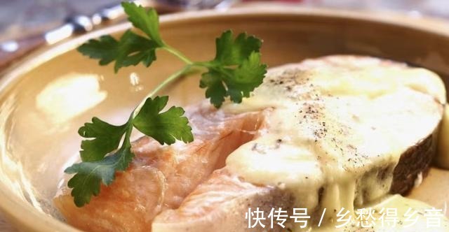 鱼类|爱吃鱼的宝宝聪明,简单有营养的鱼类辅食,妈妈必学!