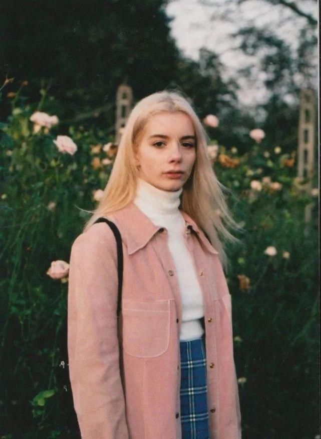 2021秋冬最流行的色彩搭配