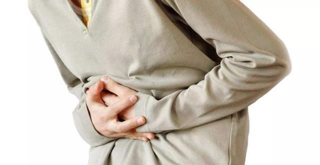 胃病开始恶化时,吃饭会有3种表现,若一个不占,胃癌离你还很远