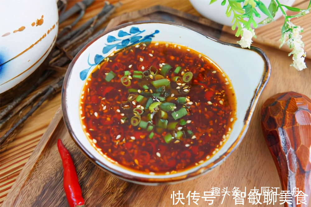 夏天|夏天到了，教你3款冰凉爽口蘸料汁做法，蘸啥都好吃，你不学吗