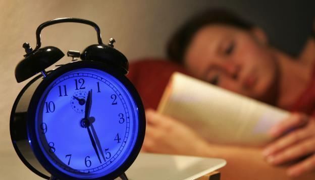 凌晨3、5点醒来难以入睡,这是什么情况可能是身体将迎来这5个问题