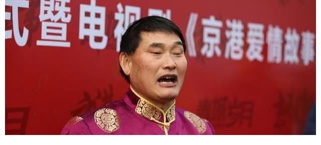 同样成名于《星光大道》，朱之文生活一地鸡毛，草帽姐却如鱼得水