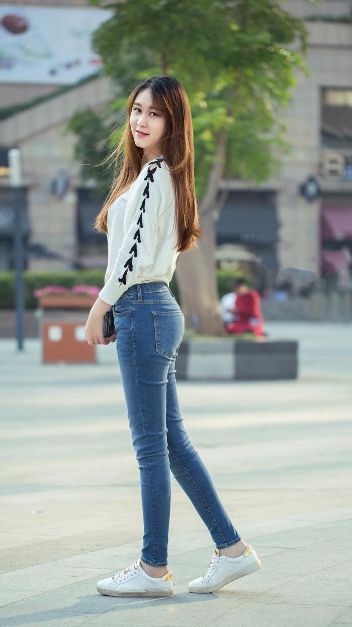 紧身裤 职场女性为穿着而困扰选择一件“出差裤,时尚干练特迷人