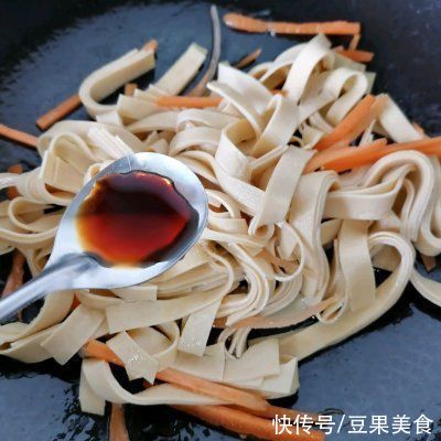 青椒|#我为奥运出食力#千张肉丝这样做，秒变米饭杀手