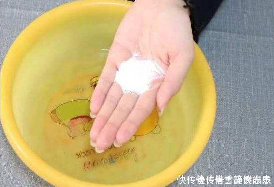 养分|花盆土太硬?1种“松土水”,浇3回就“松软”,省得换盆了!