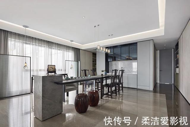 红木家具|45岁大叔的现代之家,坚持融入红木家具,全屋清隽素雅,太美了