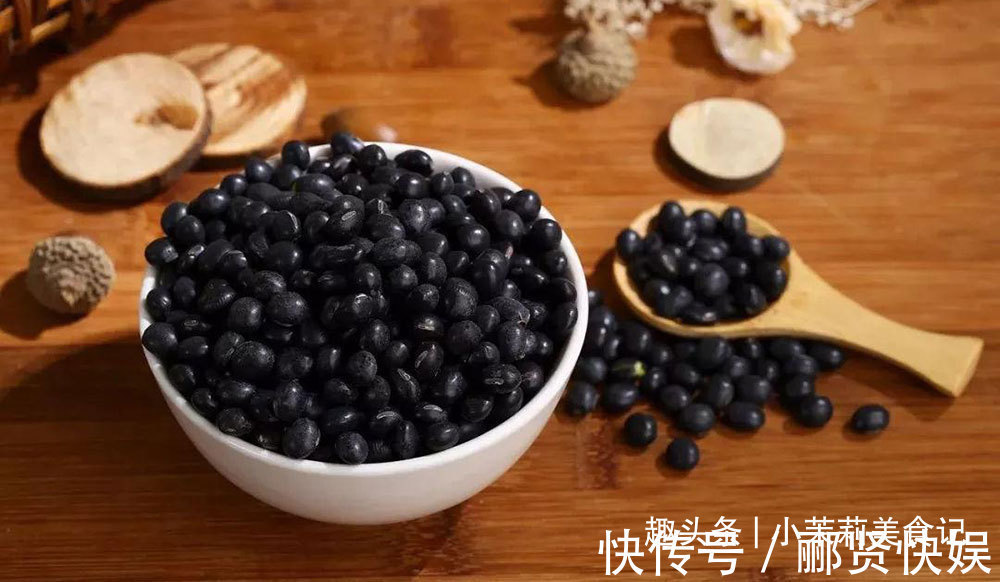 中老年人|建议中老年人，有钱少买保健品，“常吃6样，做3事”，健康又长寿