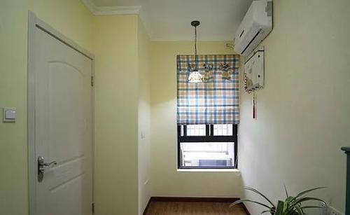 客厅|老婆硬要在客厅里面放上一张床,看到效果后秒懂,真是太聪明了