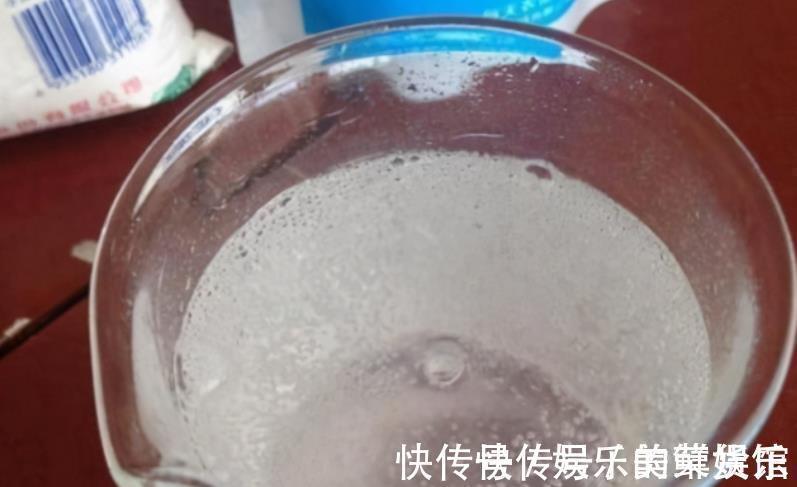 养花用磷酸二氢钾催花,到底该怎么操作,为什么有人喜有人厌?