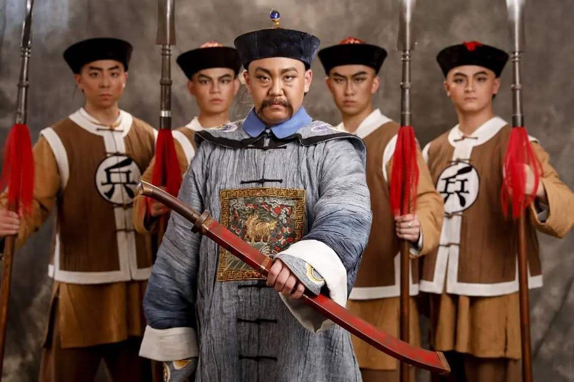 一字之差|大清士兵衣服上的“兵”和“勇”，只有一字之差，地位却天壤之别