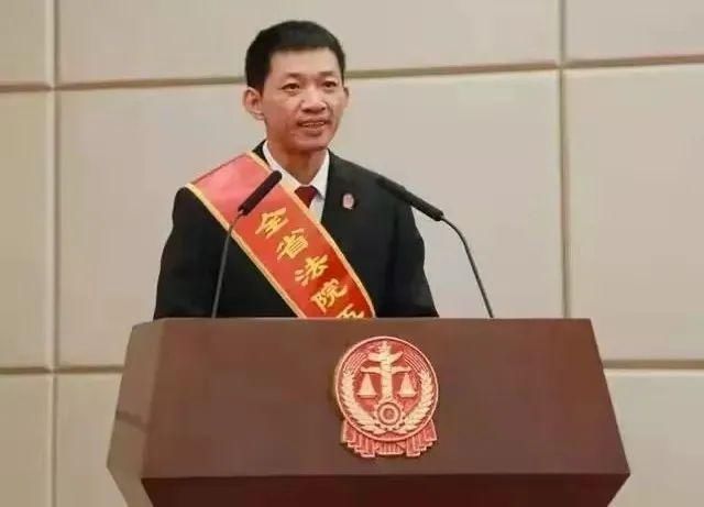 【学习先进典型】陈奕辉:平凡而又执着的