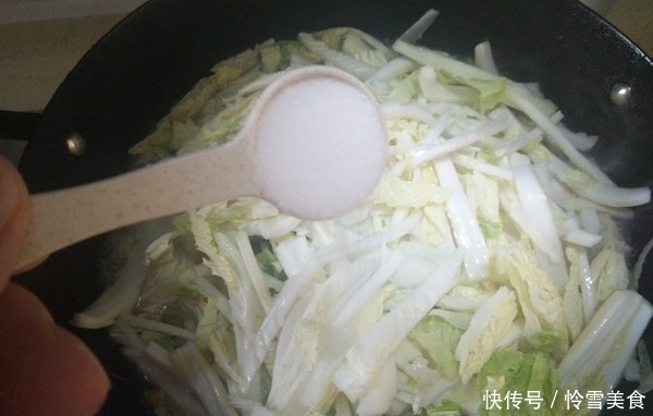 它是肠胃“清道夫”,隔三差五吃1碗,润肠通便,抹平大肚腩!