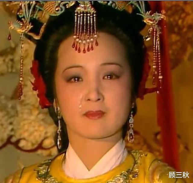 太监|红楼梦中有一处细节，能看出贾元春在宫中已经失宠，贾府大难临头