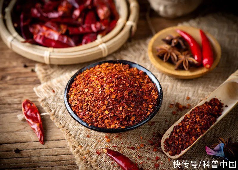 食物|5种食物是＂失眠帮凶＂，睡前最好少碰！但这些＂助眠高手＂可以常吃