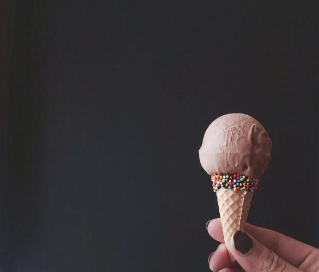 世界|如果世界上所有的食物都变小了,谁还能吃饱一口可以吃二十个