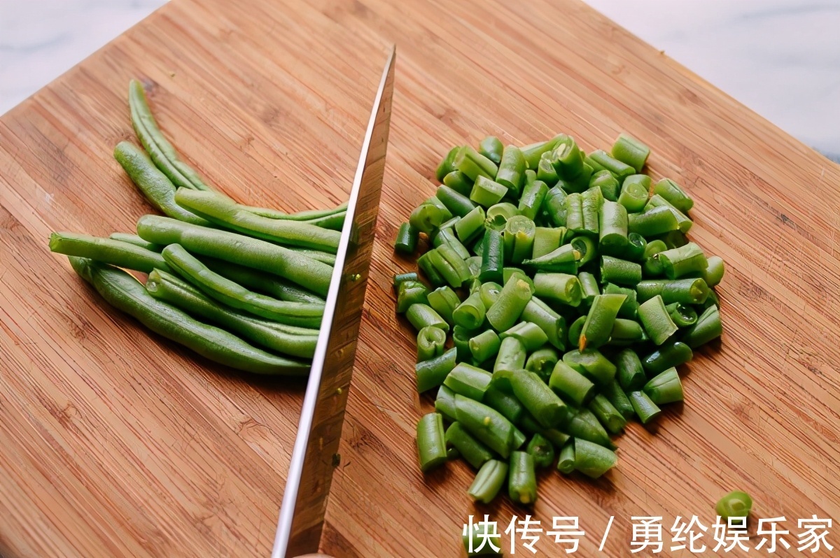 做法|开胃下饭的干煸四季豆,做法简单,香辣开胃,全家都爱吃