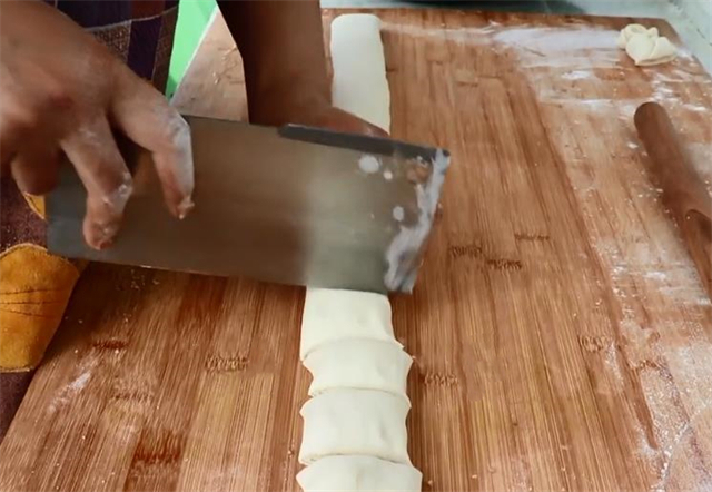 辣椒面|教你在家轻松蒸花卷馍,原来做法那么简单,看一遍就能学会