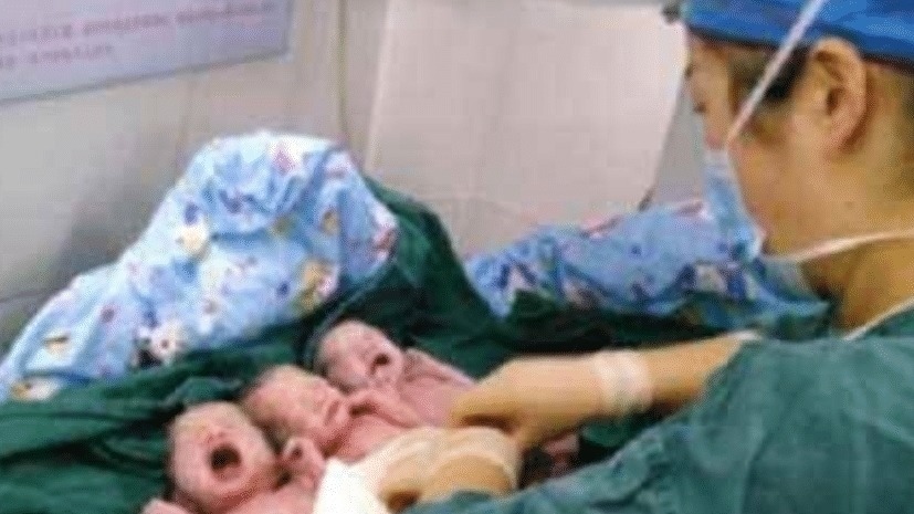 二胎政策|女子二胎怀三胞胎,家人整日发愁,生下孩子,全家人不愁反而乐了