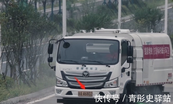 扫黑风暴|浴袍女、汤唯旗袍,如此大尺度上星央视,《扫黑风暴》也太狠了