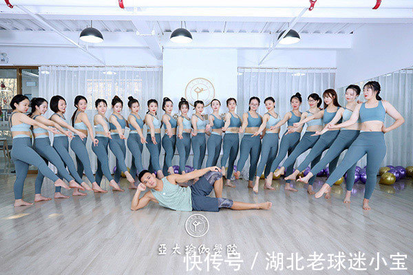 肩膀|含胸驼背?10个初级瑜伽动作帮你改善体态!