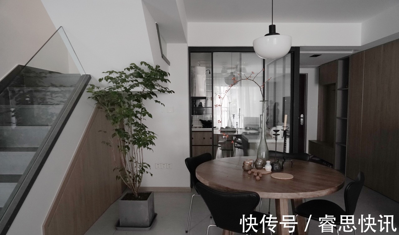 空间|154㎡清新自然风，混搭出一个与众不同的家，颇具艺术气质