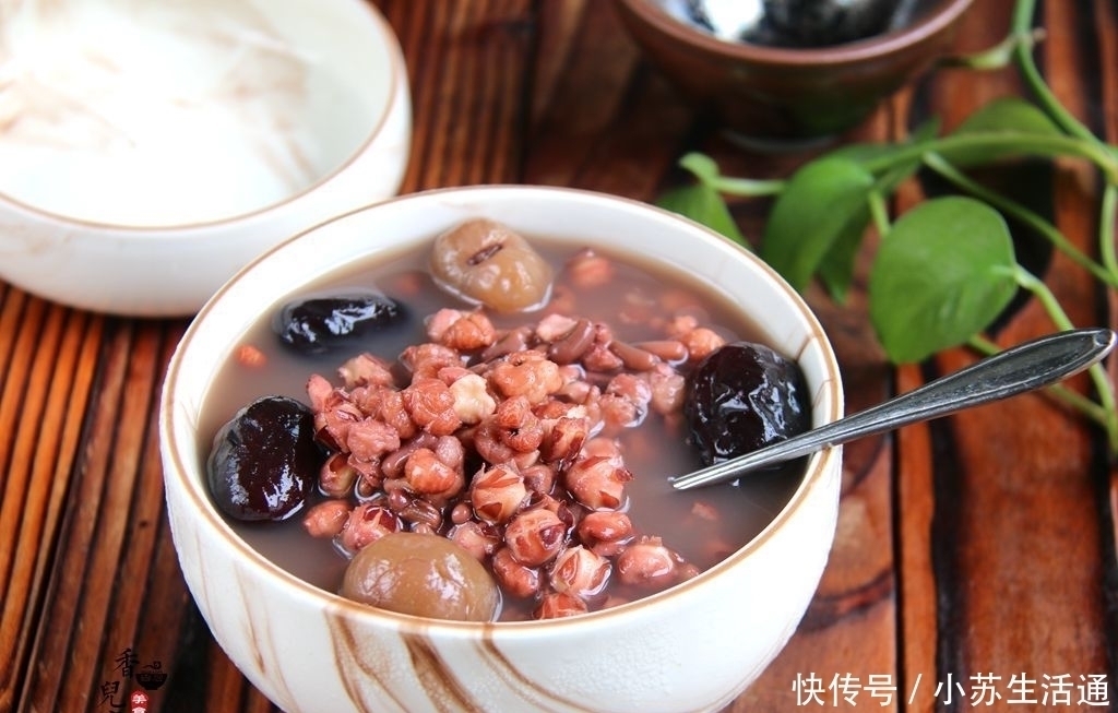 三伏天，常给家人吃这汤，湿气没了，脾胃好了，手脚更轻松