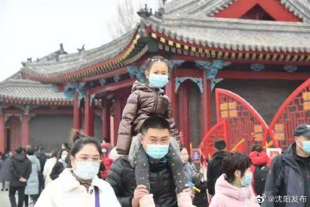 春节开馆首日，万余人到故宫“沾沾福气”