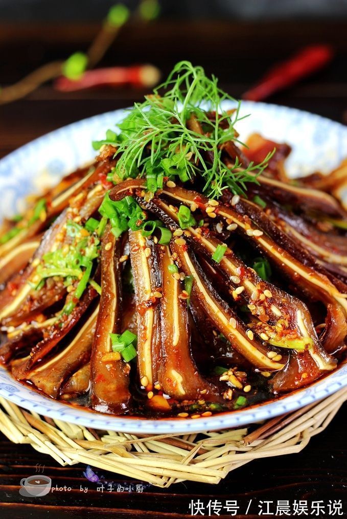 花椒油|天热，来一道“奢侈”美味，配上小酒，太爽了！刚吃完又流口水了