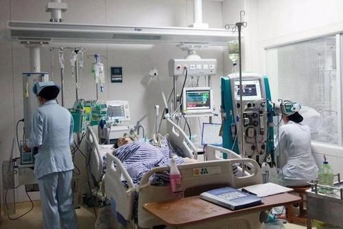 大蒜|大蒜是糖尿病的“发物”？提醒：5种食物或尽量少吃，建议了解下