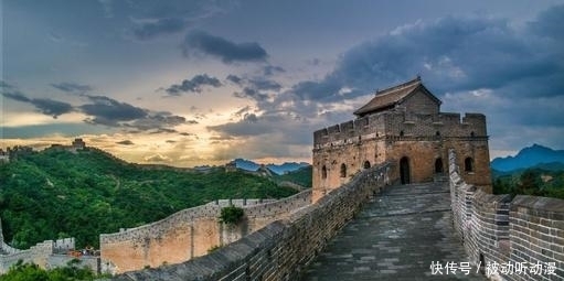 万里长城的杰出代表,明代长城中最为精华的地段,八达岭长城