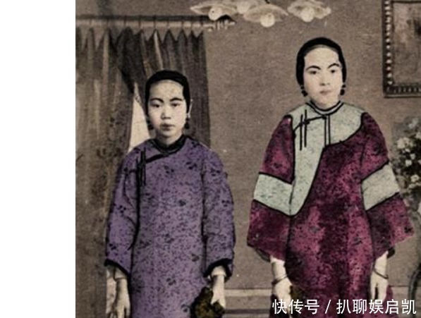三寸金莲|老照片：清末最后一批“三寸金莲”美女，最后一张颜值担当