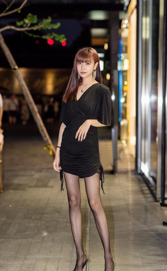 连衣裙穿搭会显得脸型很好, 青春风采尽情绽放, 连衣裙都可以