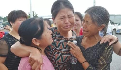 母子|母子相继确诊胃癌,常吃一“毒早餐”,医生叹息:很多人还当个宝