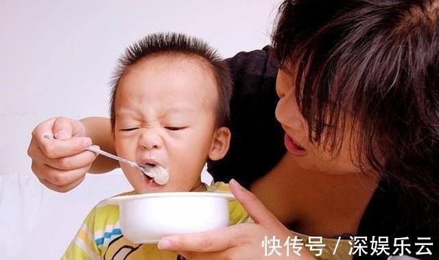 饮食习惯|米粉再好也别多吃，超过这个月龄就该停，否则宝宝出现“三落后”