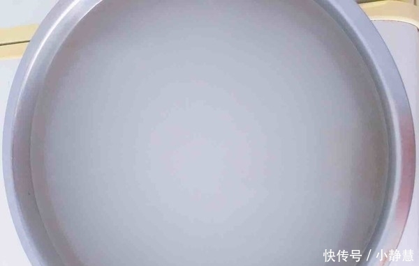 咸鸭蛋自己在家就可以做!配方和比例教给你,干净又好吃!